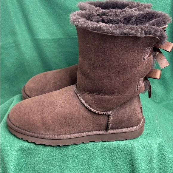 UGG Women's Chocolate Brown Shearling Boots - Picture 7 of 12